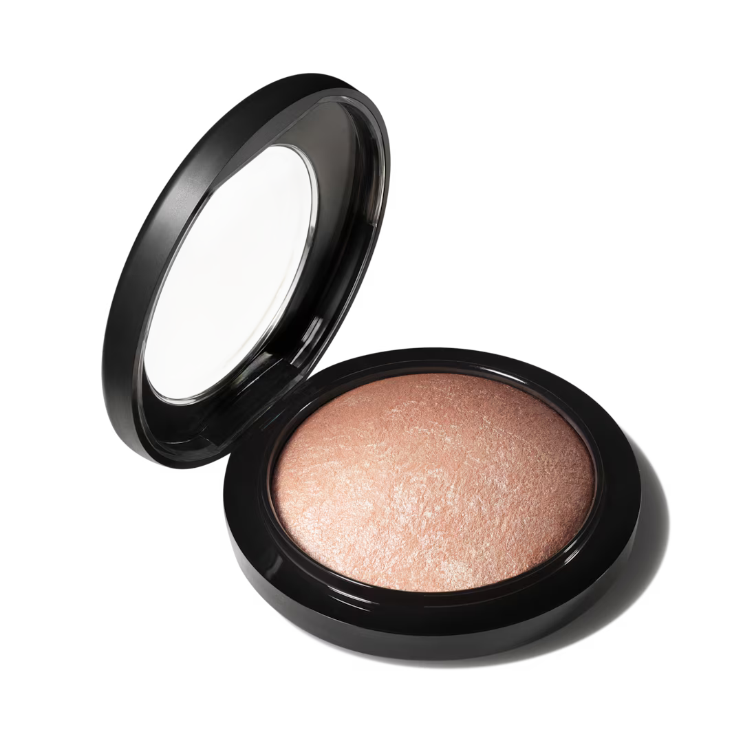 MAC Mineralize Skinfinish Powder