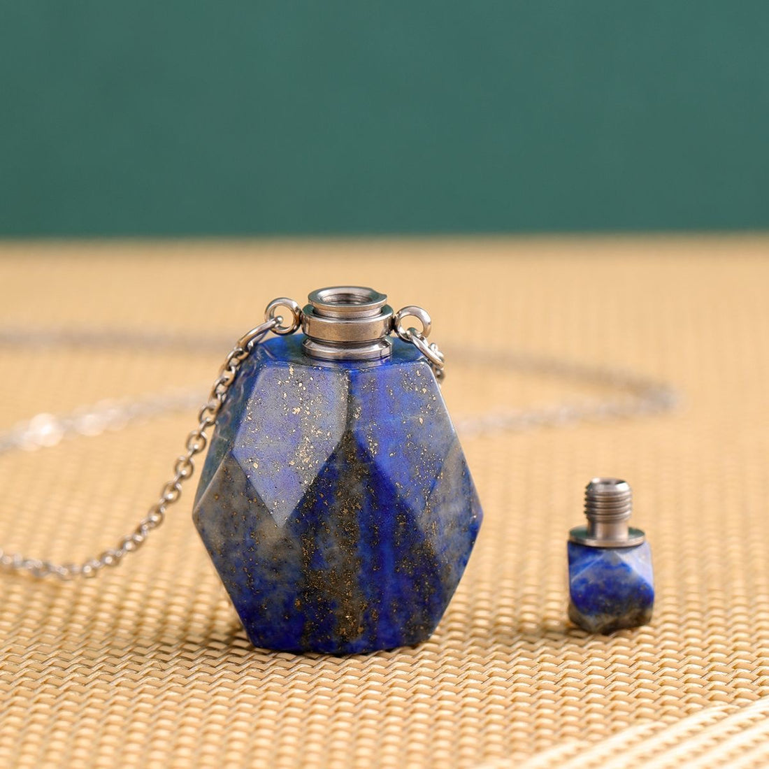 Natural Crystal Perfume Pendant Necklace | Portable Fragrance Bottle