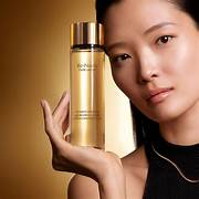 Estee Lauder Re-Nutriv Ultimate Diamond Treatment Lotion 200ml