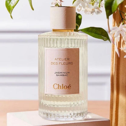 Chloé Atelier Des Fleurs perfume bottle cap detail with floral engraving