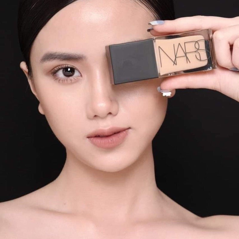 Nars Light Reflecting Foundation - 30ml | Skincare-Makeup Hybrid for a Natural, Breathable Glow